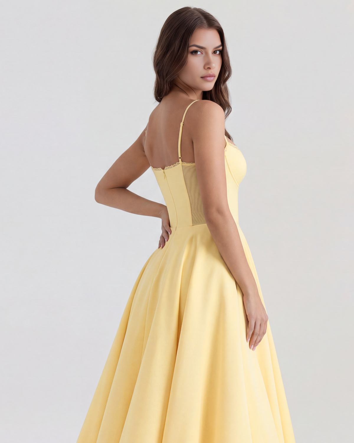 Selene - Vestido midi con capas de tul y bolsillos ocultos