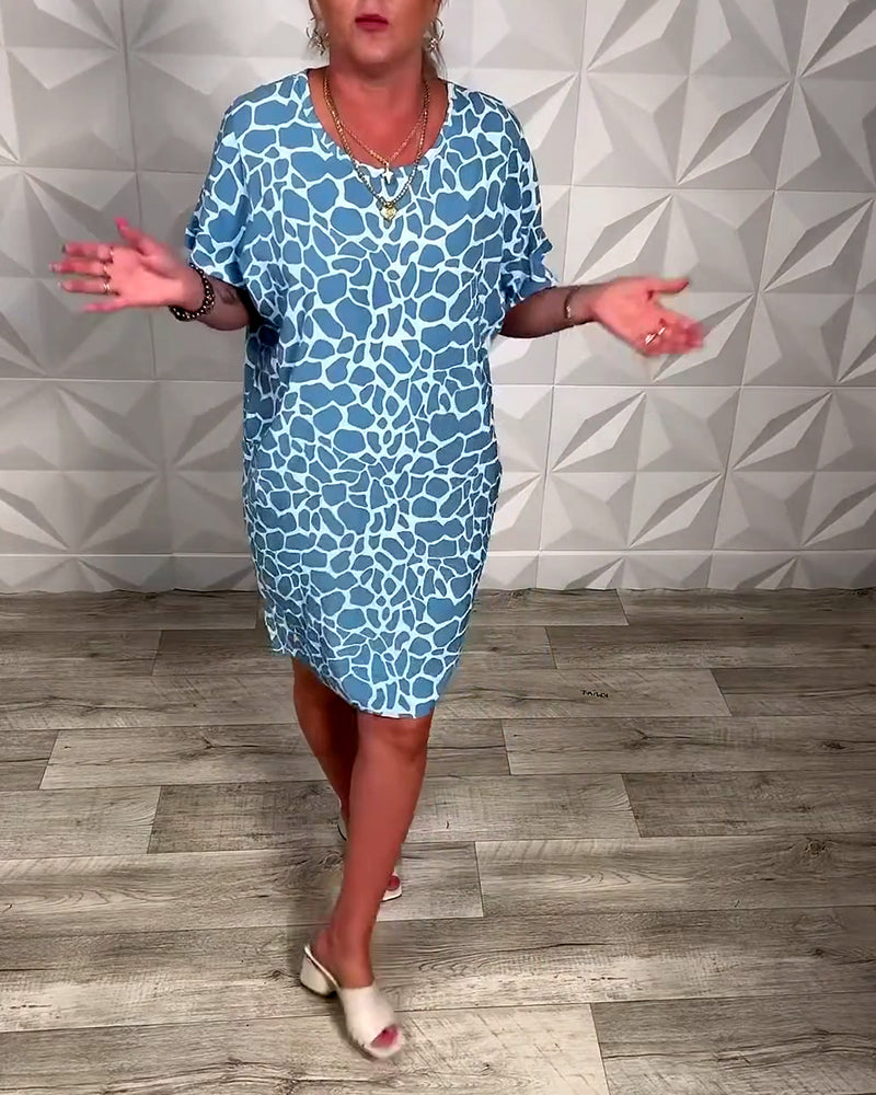 Vestido casual para mujer con estampado moderno y corte fluido