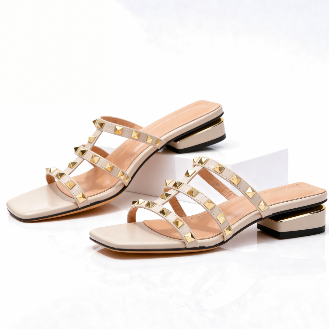 Olivia - Sandalia con bordados