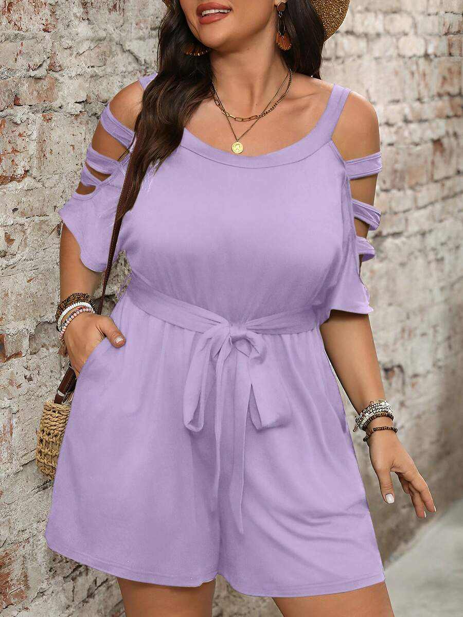 Mono corto para mujer con hombros descubiertos y cinturón ajustable