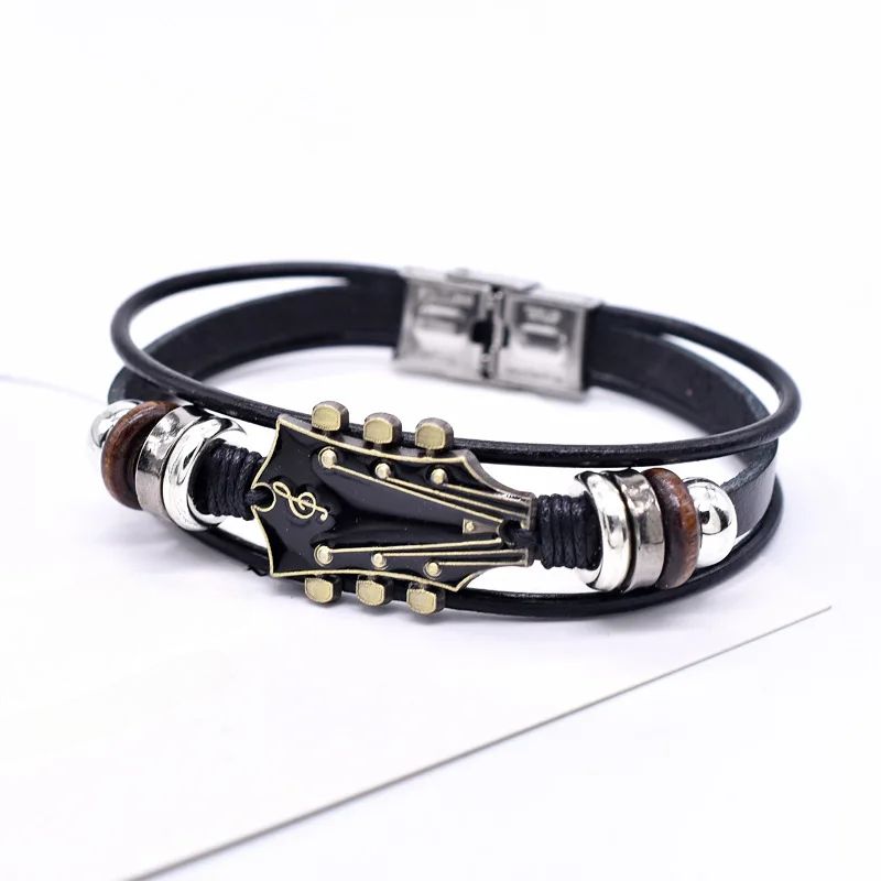 Rodrigo - Pulsera de cuero con diseño de guitarra
