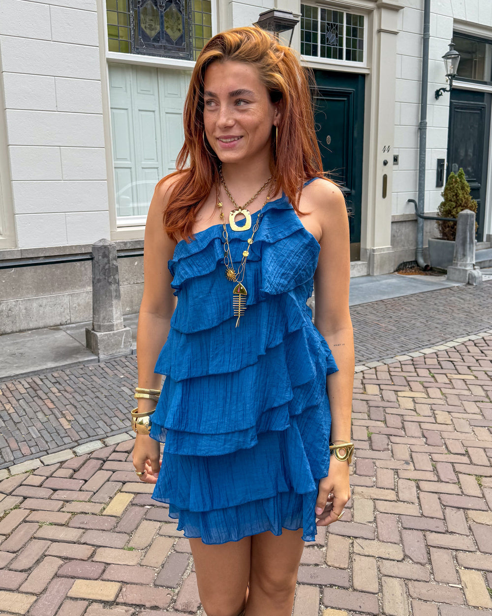 Vestido mini de poliéster con volantes para verano casual chic