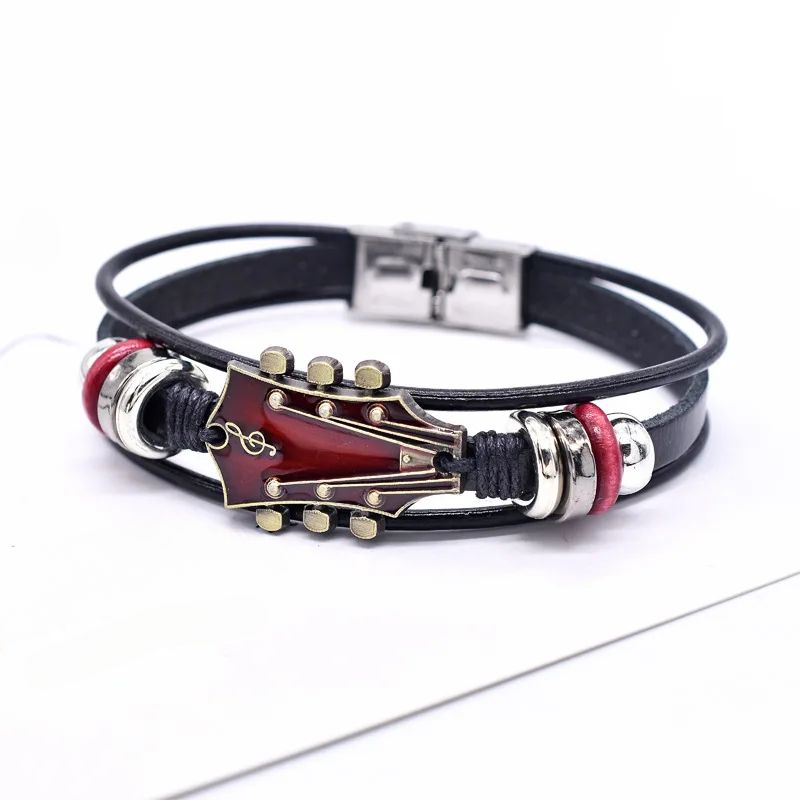 Rodrigo - Pulsera de cuero con diseño de guitarra