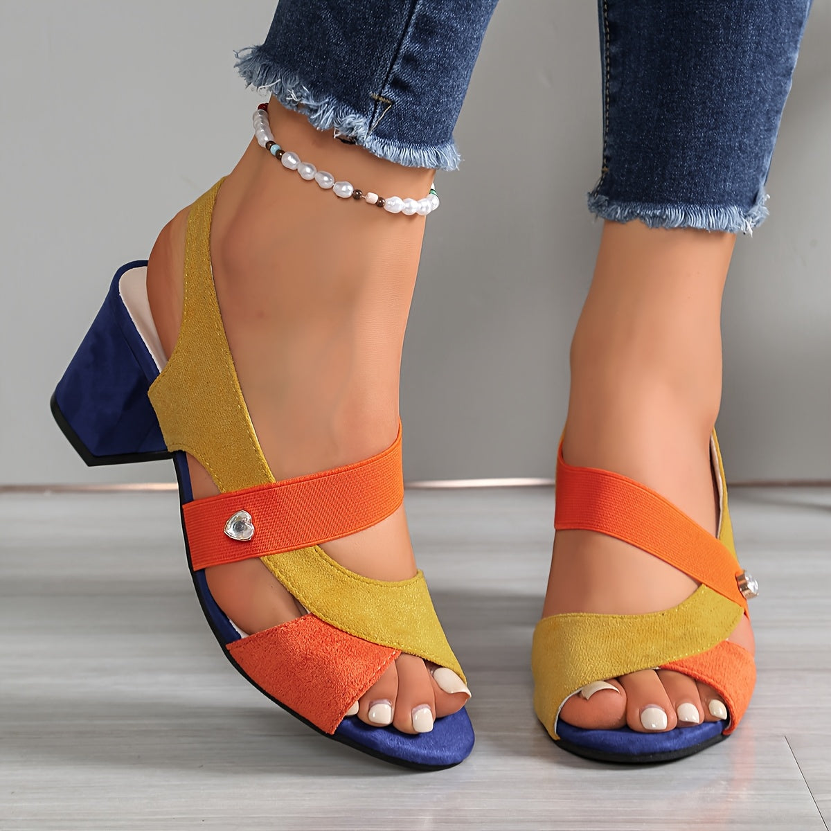 Sandalias ortopédicas para damas con tacón de bloque y tiras cruzadas