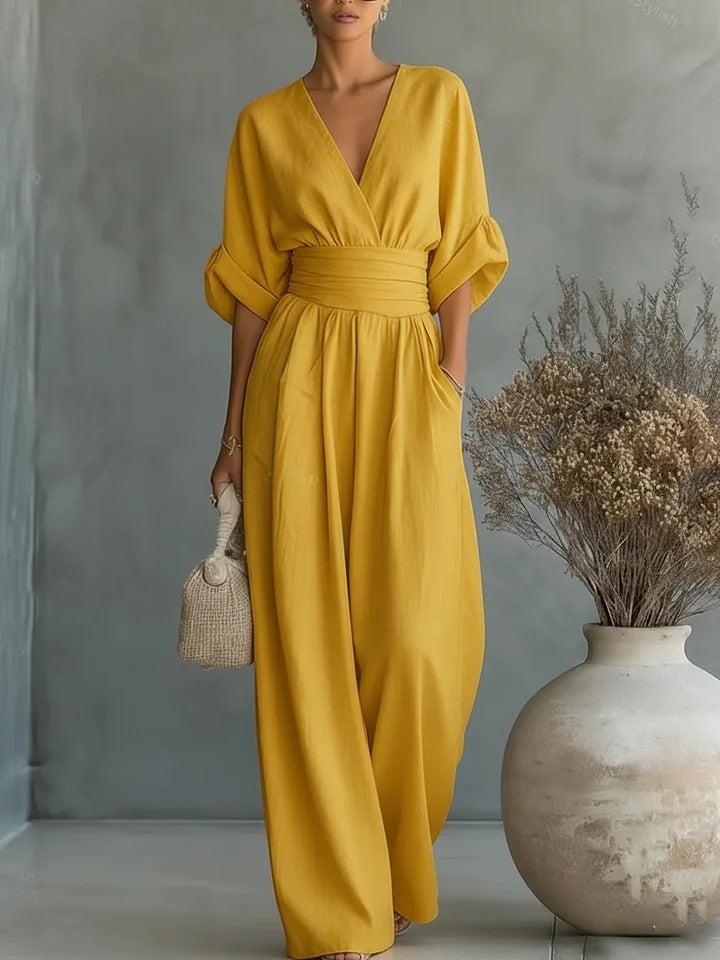 Mono Elegante con Escote en V