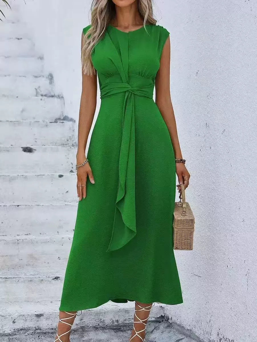 Vestido largo para mujer con cintura drapeada y diseño sin mangas