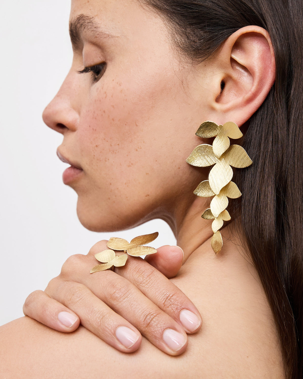 (WH) Anillo Twin Magnolias