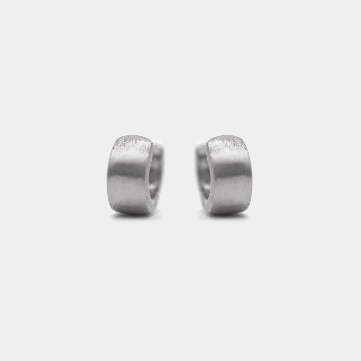 (WH) Pendientes Flat Small