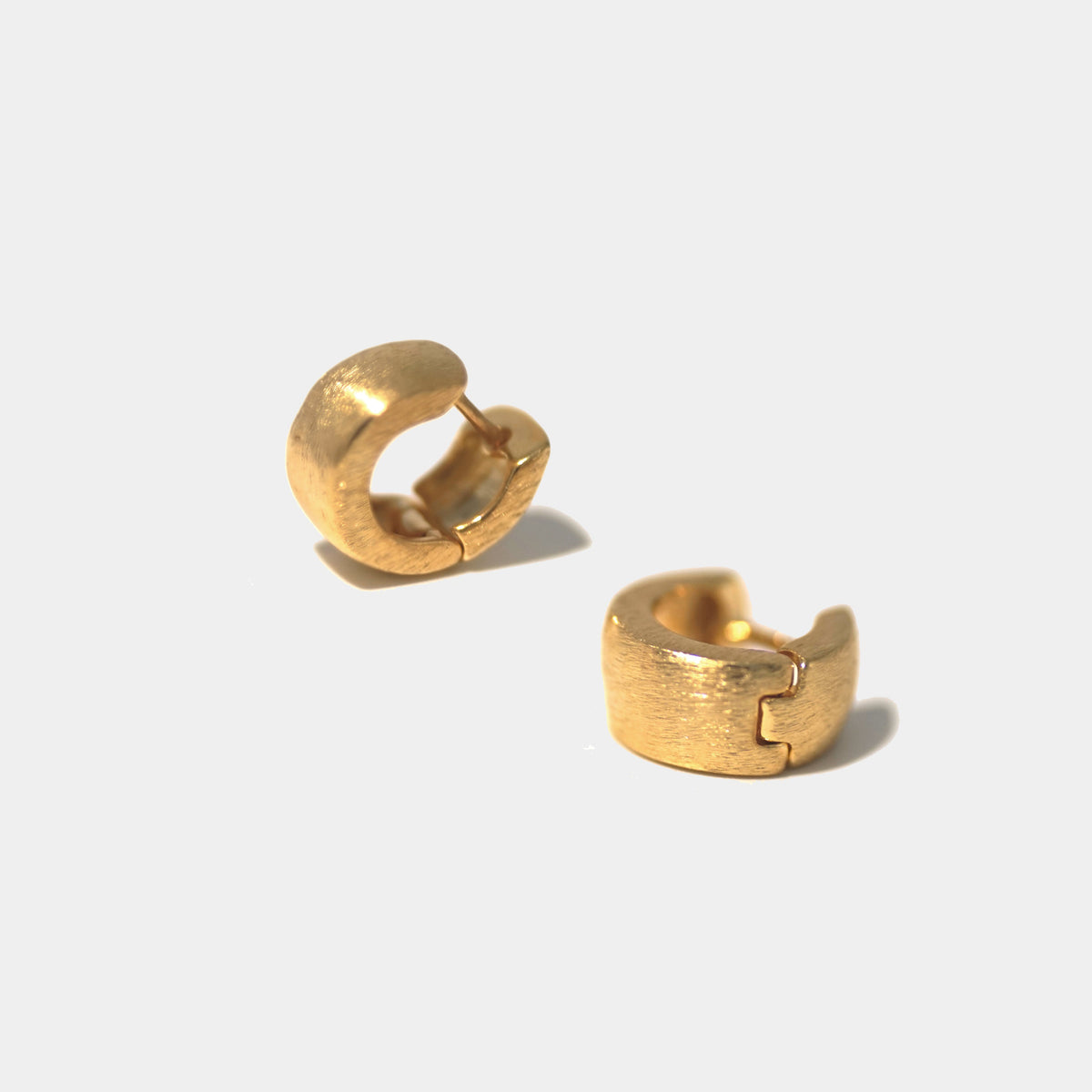 (WH) Pendientes Flat Small