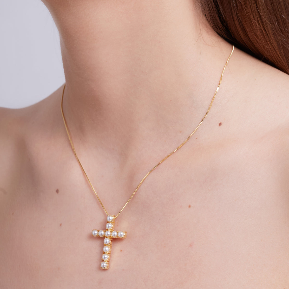 (WH) Collar Pearl Cross