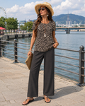 Conjunto de mujer con blusa estampada y pantalón ancho