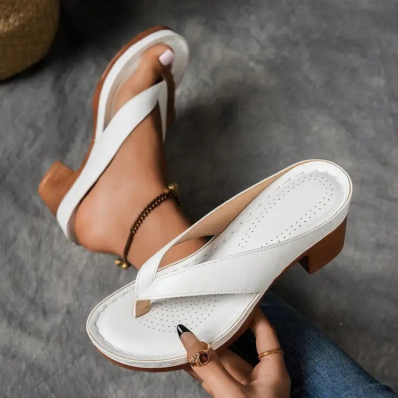 Sandalias elegantes con tacón cómodo para mujer