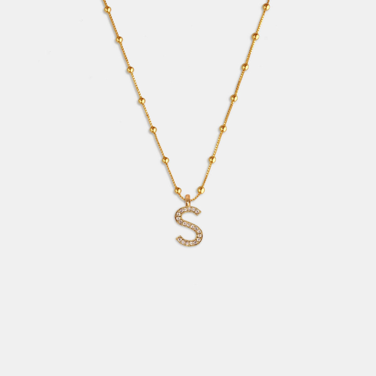 (WH) Collar Shine Letter
