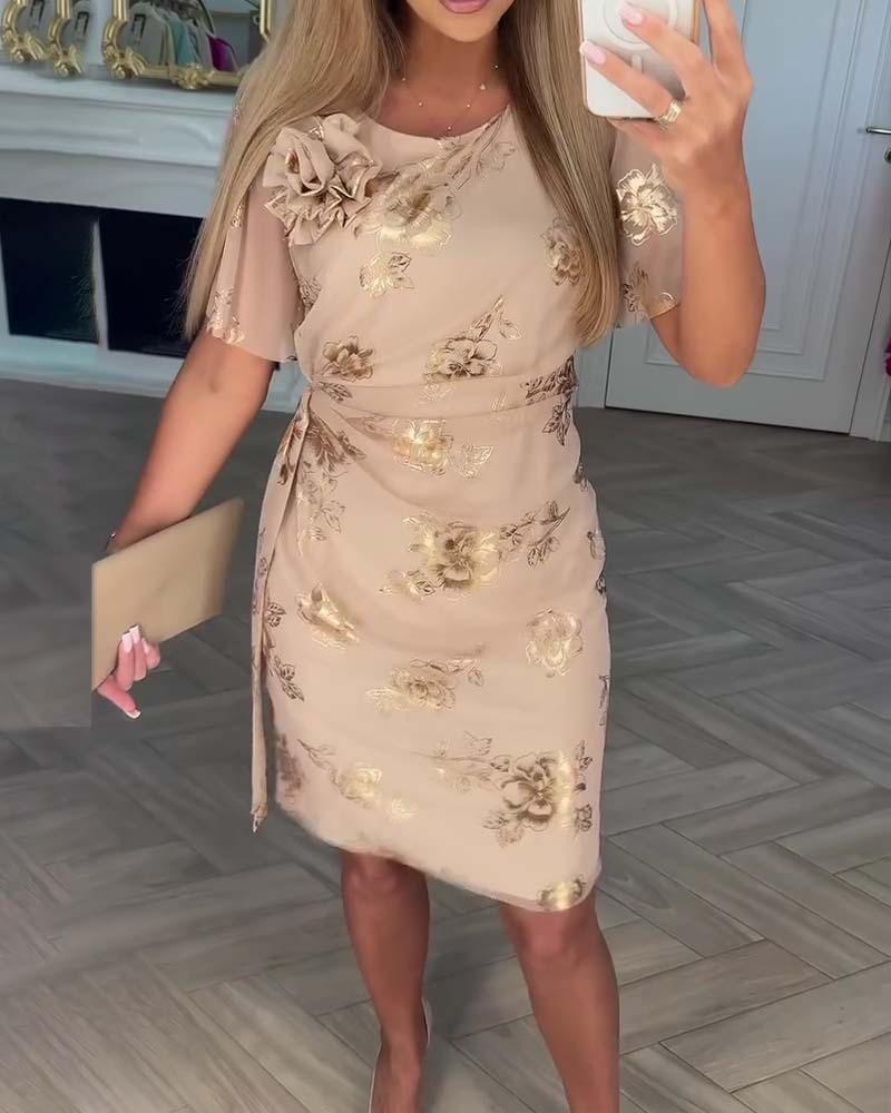 Vestido mujer elegante con estampado floral y corte entallado