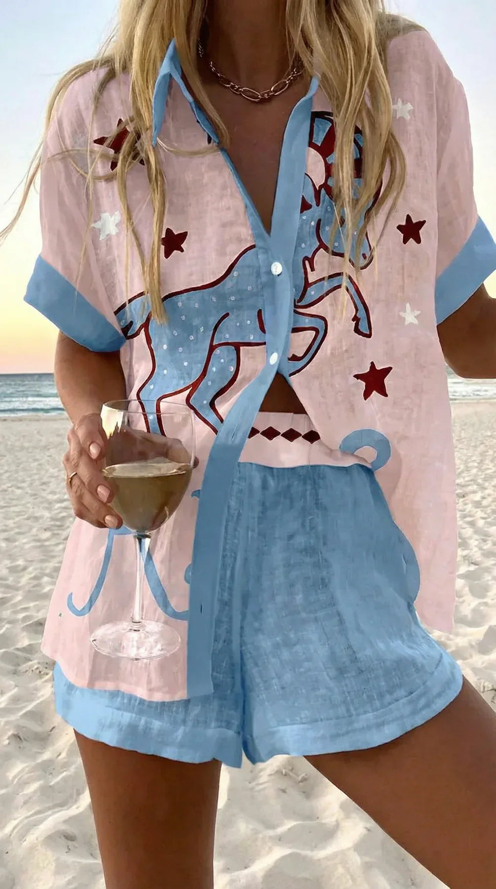 Conjunto mujer bohemio de verano con camisa estampada y shorts