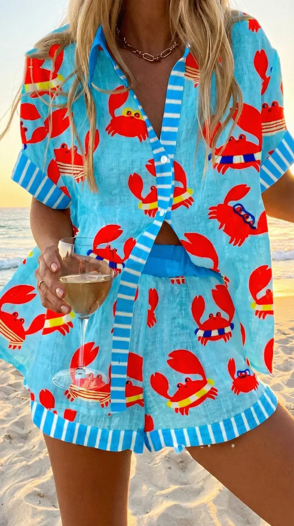 Conjunto mujer bohemio de verano con camisa estampada y shorts