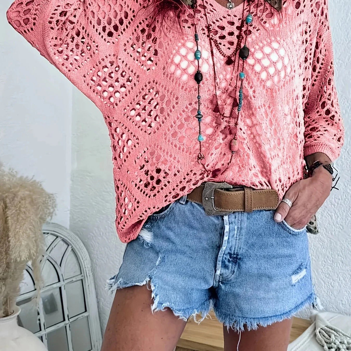 Top de mujer de crochet calado estilo bohemio con escote en V