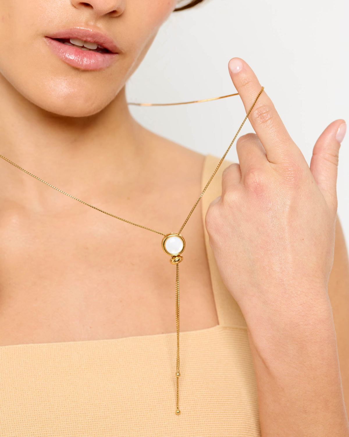 (WH) Collar Elegant