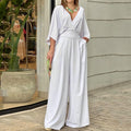 Mono elegante para mujer con escote en V y pantalón de pierna ancha