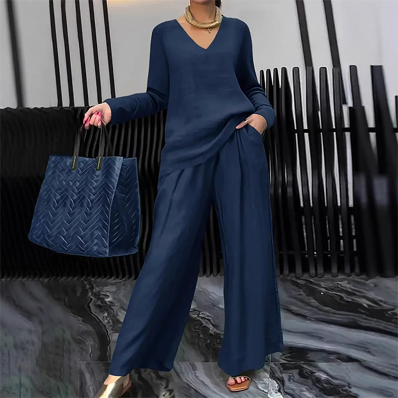 Conjunto mujer fluido con escote en V y pantalón ancho elegante