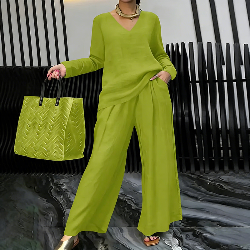 Conjunto mujer fluido con escote en V y pantalón ancho elegante