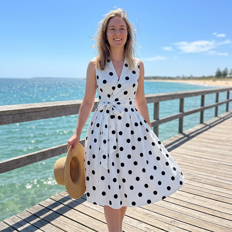Vestido midi para mujer con lunares y cinturón ajustable